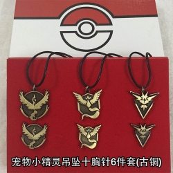 Necklace Pokemon price  for  6...