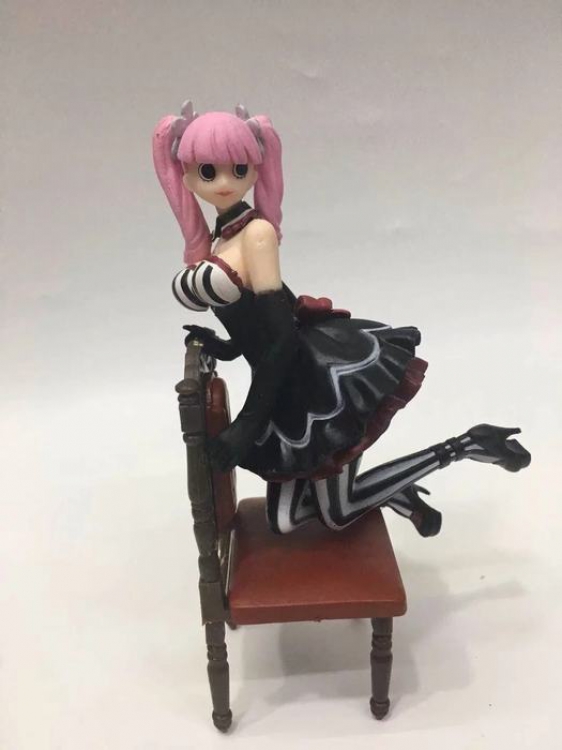 One Piece Perona Princess of the ghost Figure High 16CM a box of 50
