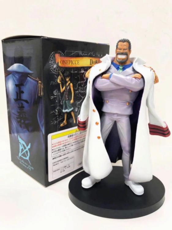 One Piece Monkey D Garp Boxed Figure Decoration 18CM 300G a box of 80