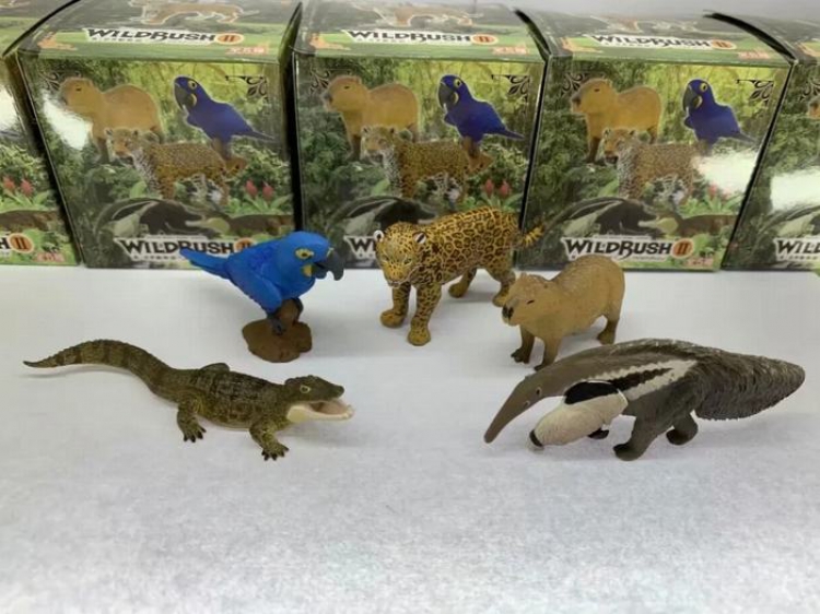 Animal series Amazon tropical animals a set of 5 Boxed Figure Decoration 7X7X7CM a box of 150