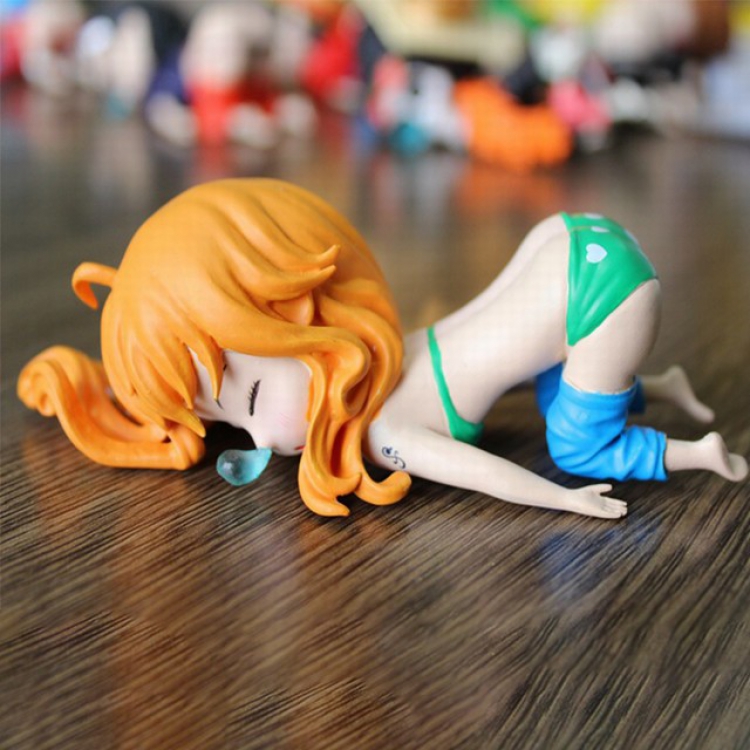 One Piece Nami sleep-inducing insect Boxed Figure Decoration Model 6CM high and 10CM long 0.08KG a box of 150