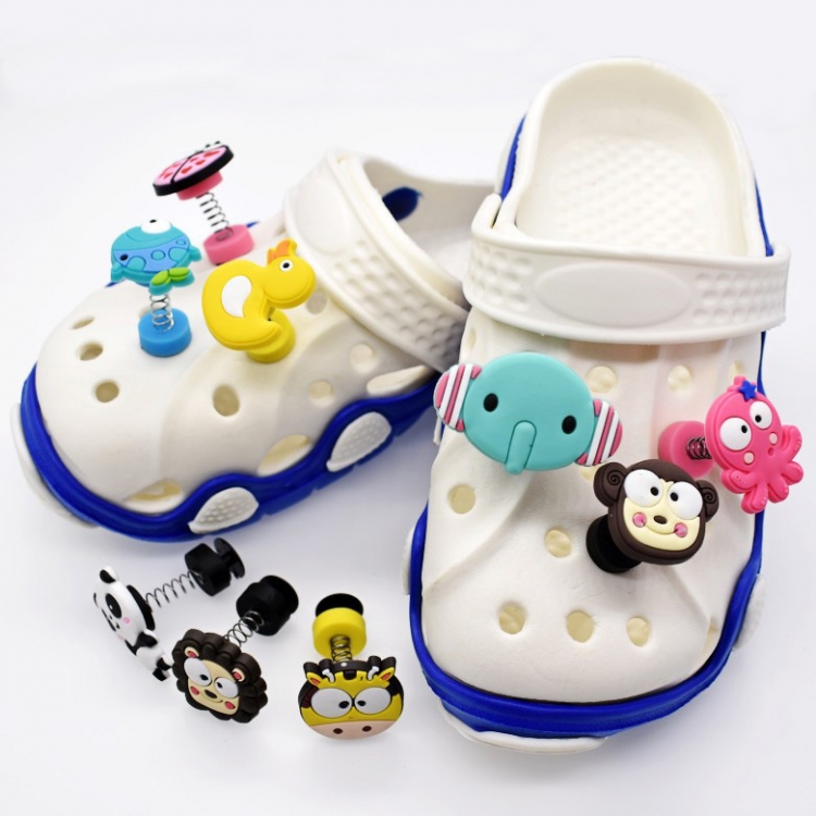 animal picture PVC soft rubber shoe buckle cartoon shoe buckle accessories 100 random mix