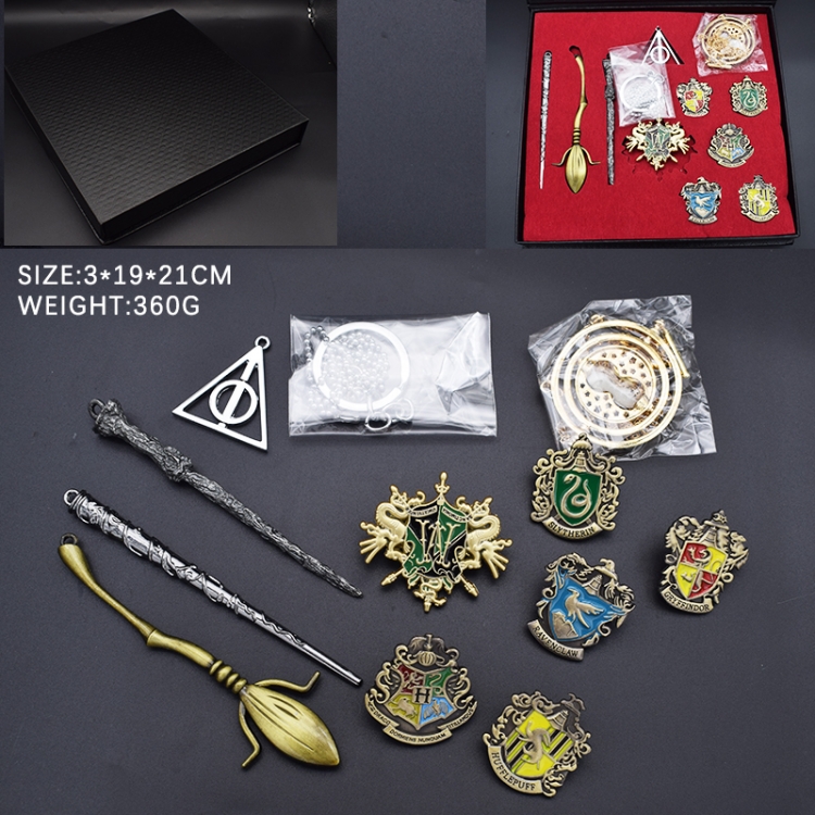 Harry Potter Badge Necklace Keychain Box Set 3x19x21cm