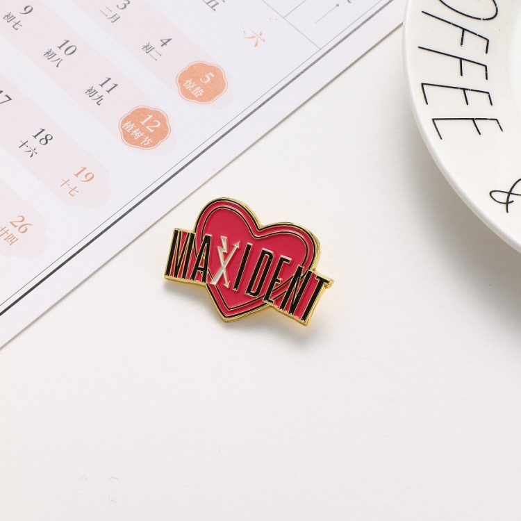 STRAY KIDS Alloy brooch bag clothing badge OPP package price for 2 pcs