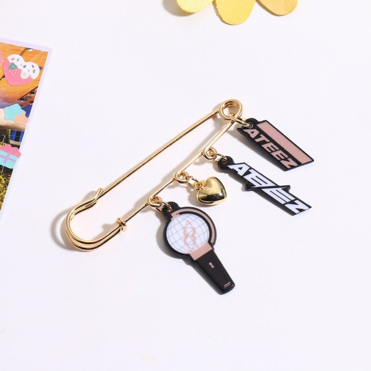 Ateez  Korean stars around brooch bag clothing pin accessories