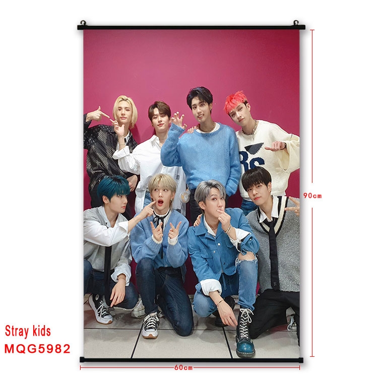 Straykids Anime black Plastic rod Cloth painting Wall Scroll 60X90CM MQG-5982