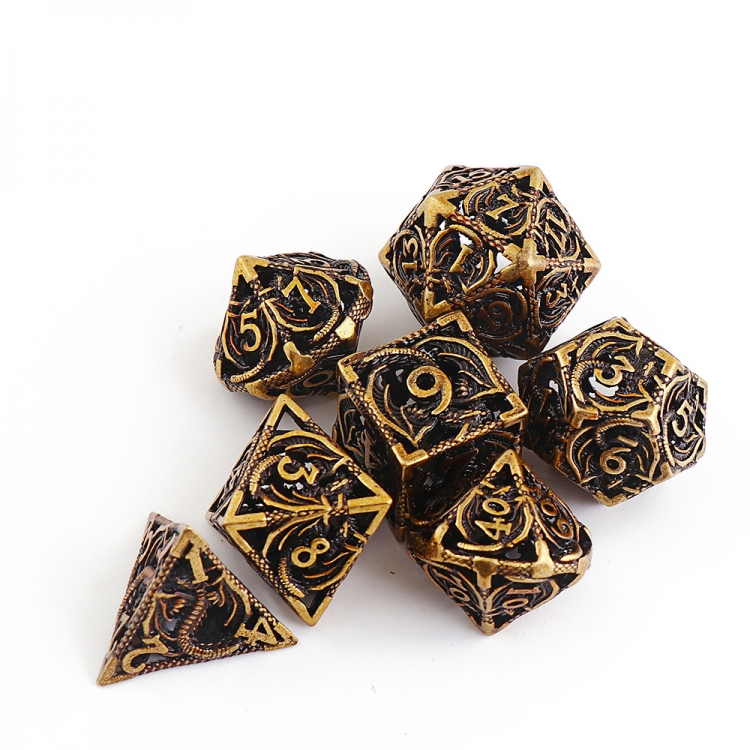 Dungeons &amp; Dragons Copper metal dice creative hollowed out board game multi sided dice a set of 7