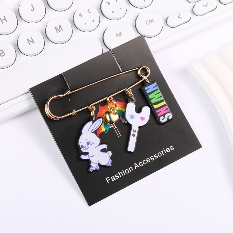 Newjeans Korean celebrity peripheral PVC pin keychain price for 5 pcs