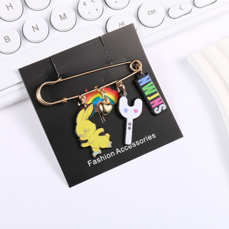 Newjeans Korean celebrity peripheral PVC pin keychain price for 5 pcs