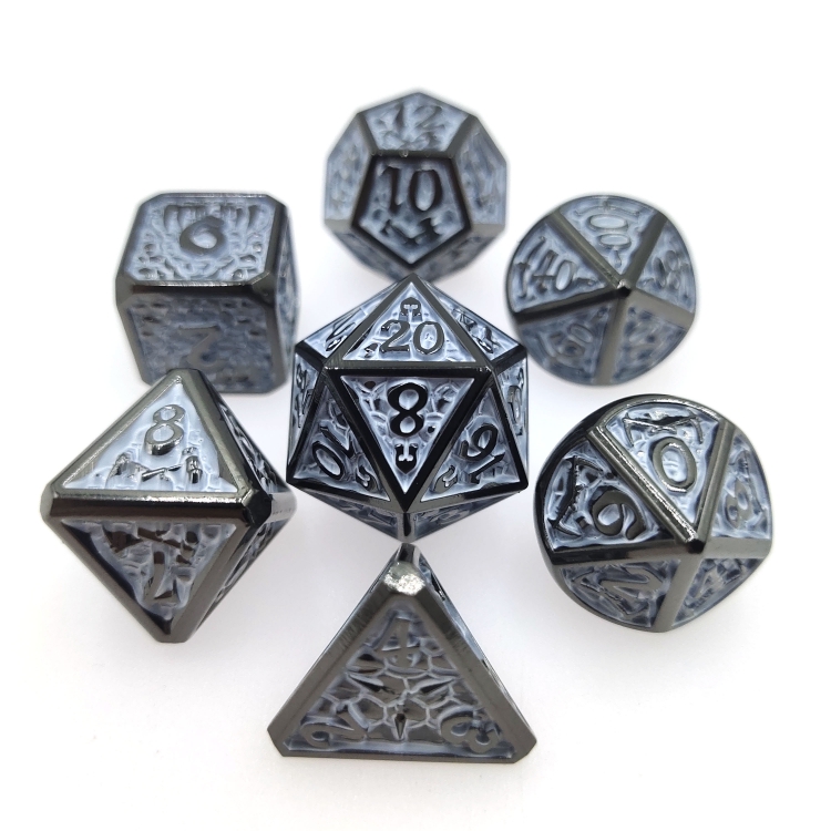 D-War/Dragon Wars Zinc alloy metal entertainment dice board game tools iron box packaging 197g a set of 7