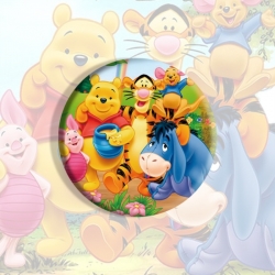 Winnie Anime tinplate brooch b...
