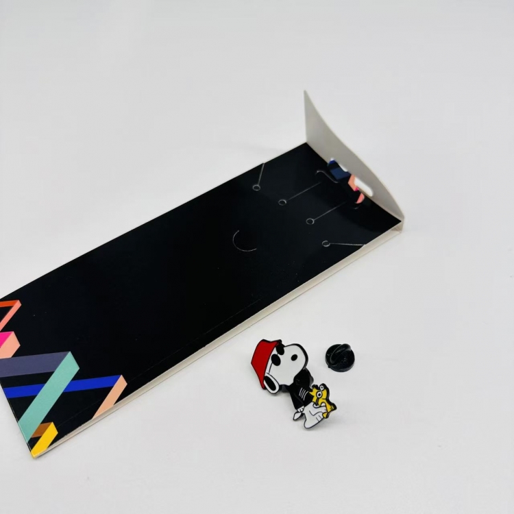 SNOOPY Anime cartoon metal brooch  price for 5 pcs